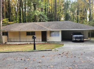 3226 Cloverhurst Dr, East Point, GA 30344