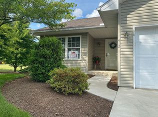 412 Danvers Ct, Orrville, OH 44667