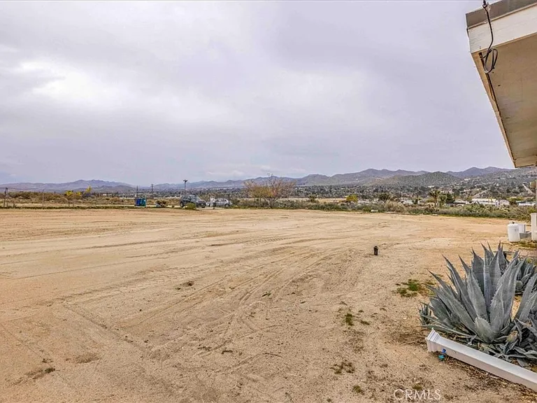 57726 Starlight Mesa Rd — Photo 56