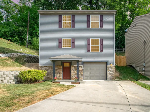 1214 E Henry Clay Ave, Fort Wright, KY 41011