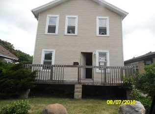 702 Water St, Joliet, IL 60436