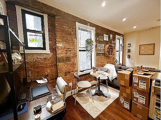 5th image of 244 E 78th St APT 3D