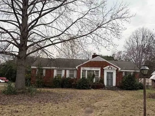 101 Calhoun Rd, Montgomery, AL 36109