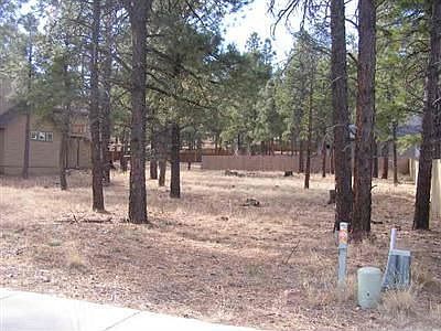 2nd image of 2415 N Tillie Ln