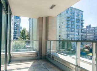 1925 Alberni St #404, Vancouver, BC V6G 0A3