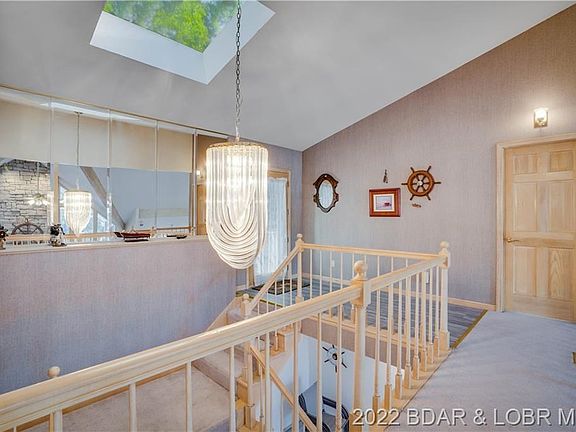 4th image of 50 Cobra Ln