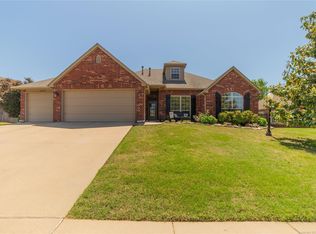 14202 E 104th St N, Owasso, OK 74055