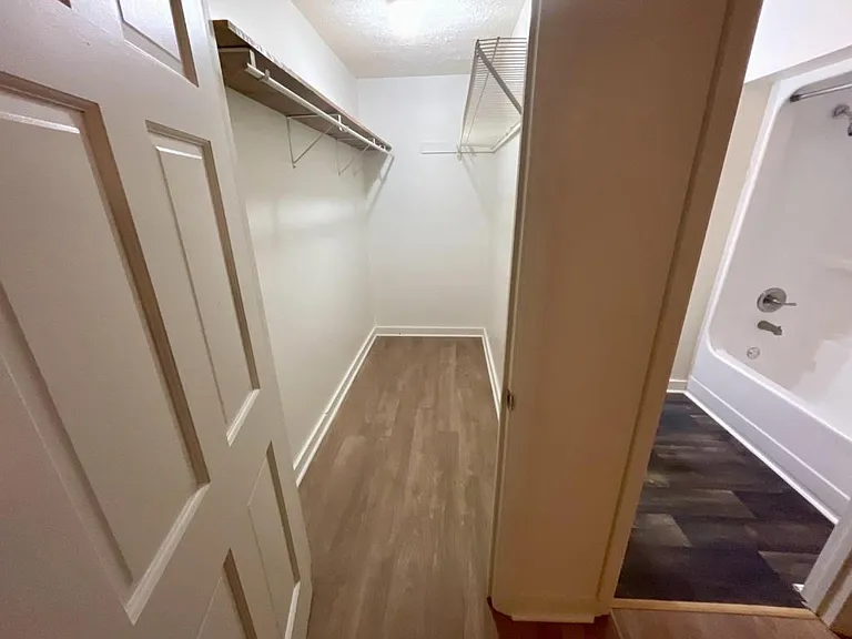 275 Wineson Dr — Photo 9