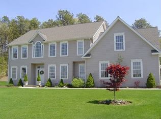 59 Pamela Ct, Plantsville, CT 06479