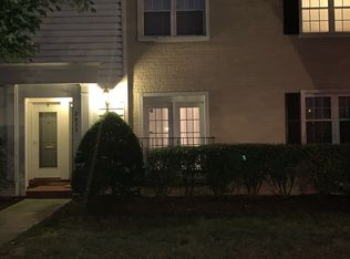 2635 S Walter Reed Dr UNIT D, Arlington, VA 22206