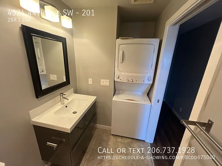 4524 44th Ave SW #201 — Photo 14