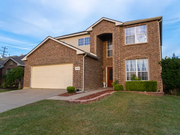 10120 Sourwood Dr, Fort Worth, TX 76244
