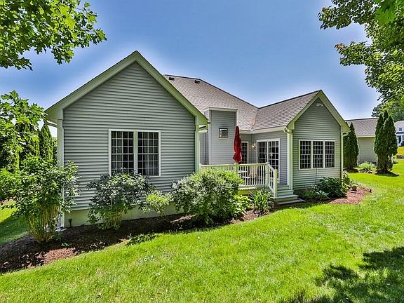 5th image of 43 Sawgrass Cir #43