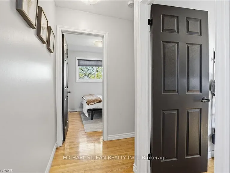 282 Roach Ave — Photo 23