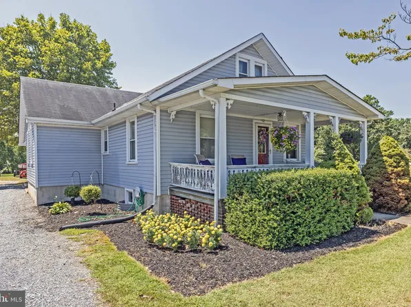 1099 Almond Rd, Pittsgrove, NJ 08318