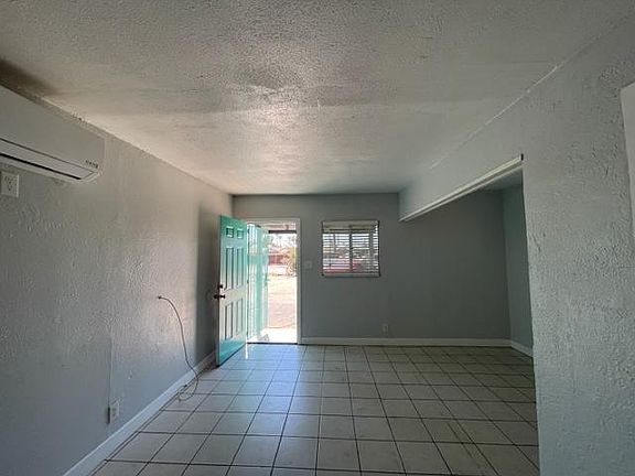 5th image of 908 E Turney Ave #15
