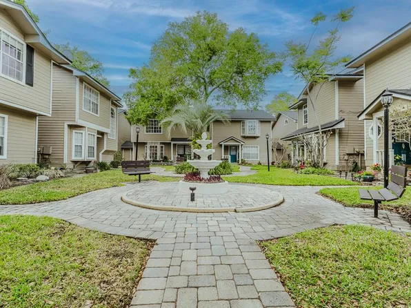 6030 Scotchwood Gln APT 103, Orlando, FL 32822