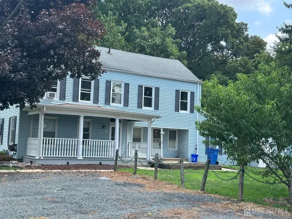 6 Public Rd #2, Monroe Township, NJ 08831