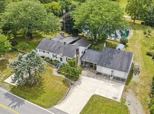 1370 E Bluelick Rd, Lima, OH 45801