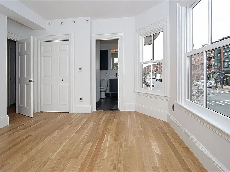 53 Union Park #1 — Photo 9