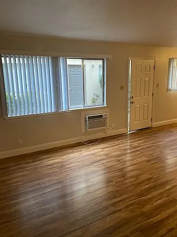 207 Electric St #G — Photo 7