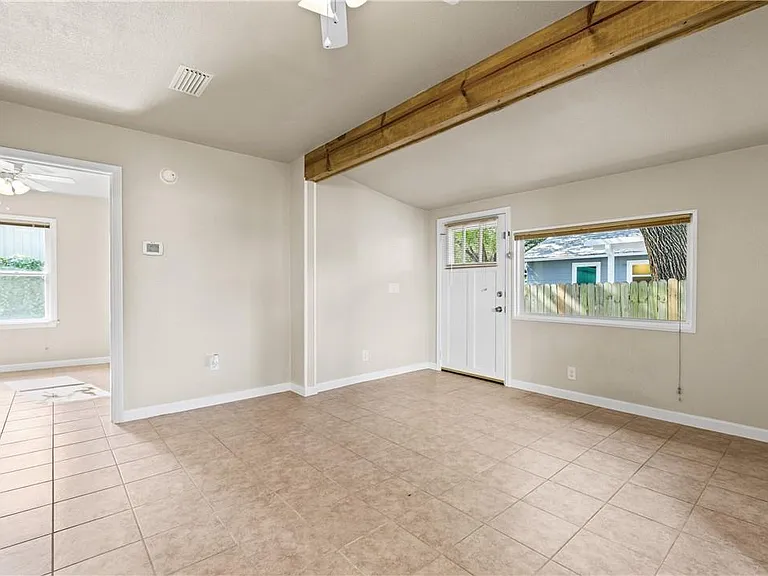 1700 Cullen Ave #B — Photo 8