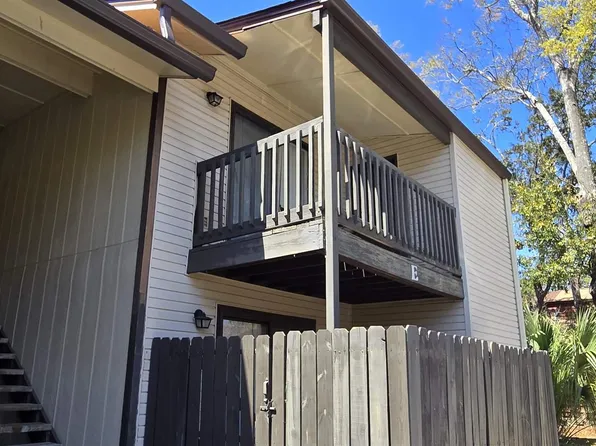 2201 Scenic Hwy APT E8, Pensacola, FL 32503