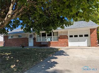 300 Degroff Ave, Archbold, OH 43502