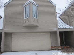 1157 Rose Ln #0, Saint Paul, MN 55112