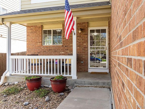 3rd image of 2744 Fernwood Pl