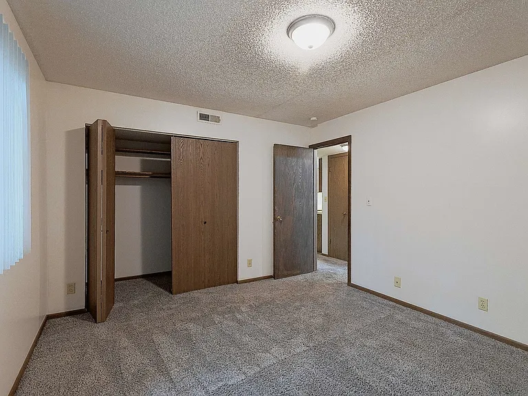 4640 Meredeth St #3 — Photo 12