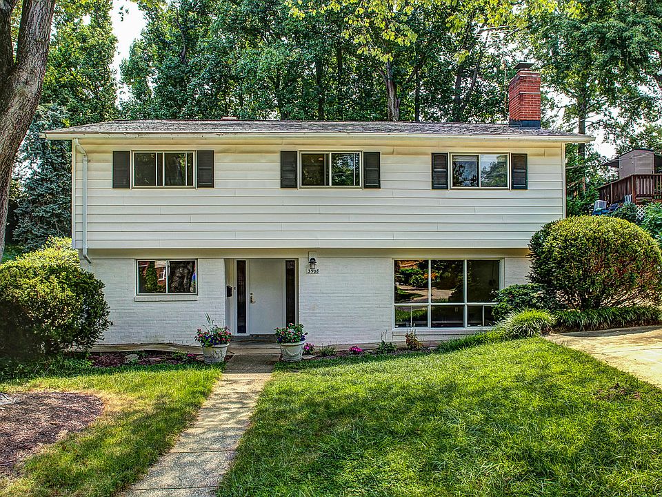 1st image of 3908 Spruell Dr