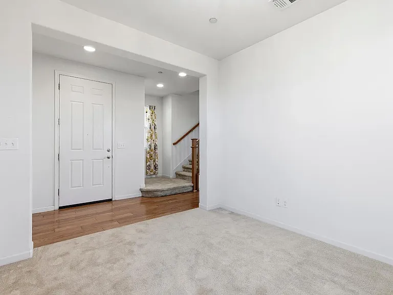 2260 Gallery Dr — Photo 22
