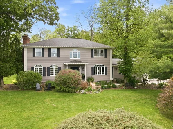 4420 Dolomite Dr, Syracuse, NY 13215