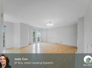 385 Jayne Ave APT 301, Oakland, CA 94610