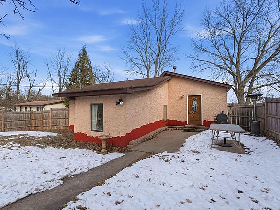 5th image of 28115 Lake Diann Rd