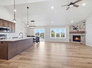 3126 Sandy Ridge DRIVE, Two Rivers, WI 54241