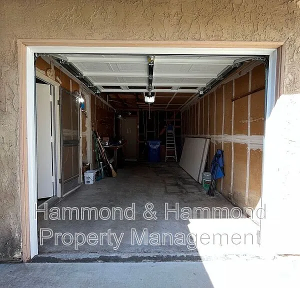 1693 Sequoia Ave — Photo 13
