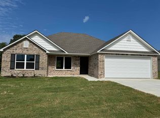 1810 Rockwood Dr, Searcy, AR 72143