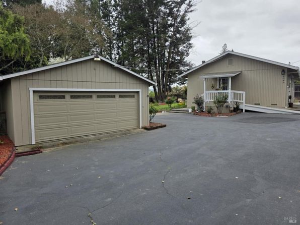 6049 Van Keppel Rd, Forestville, CA 95436