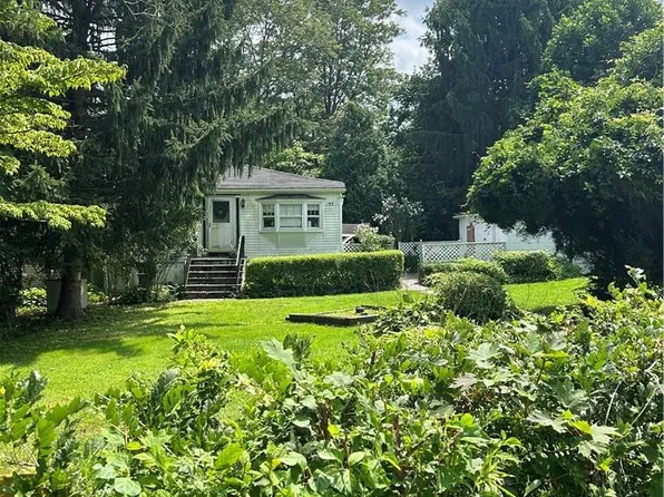 57 Knollcrest Road, Carmel, NY 10512