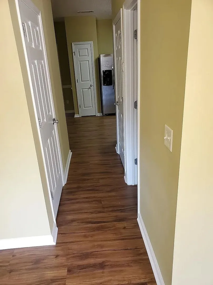 Room in 3 Bedroom Home at Olmadison Pl — Photo 2