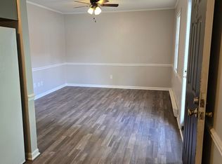 5740 Hickory Knoll Dr #3, Winston Salem, NC 27106