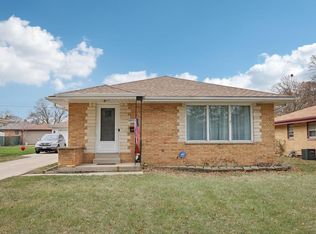 4865 N 89th St, Milwaukee, WI 53225