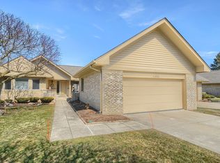 4513 Ravenwood Dr, Grand Blanc, MI 48439