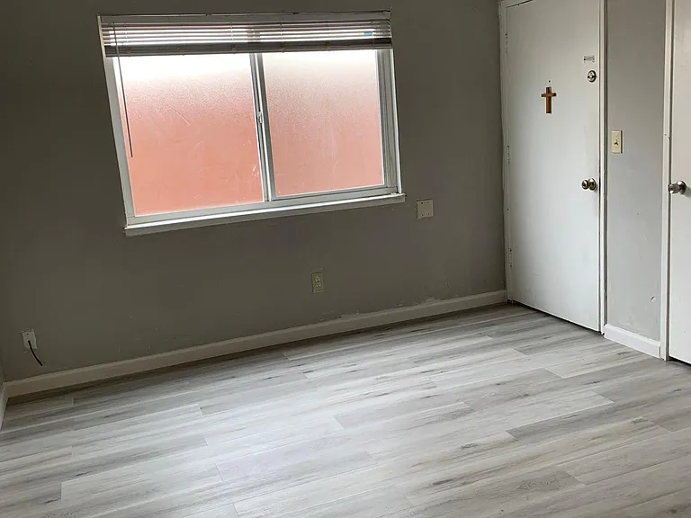 32 N 12th St #3 — Photo 3