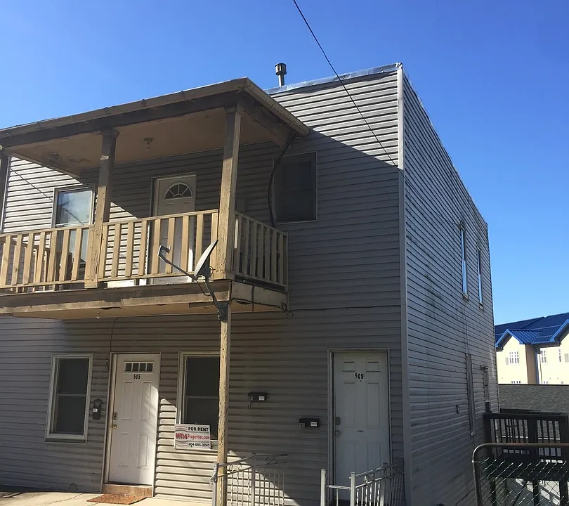 505 Locust Ave