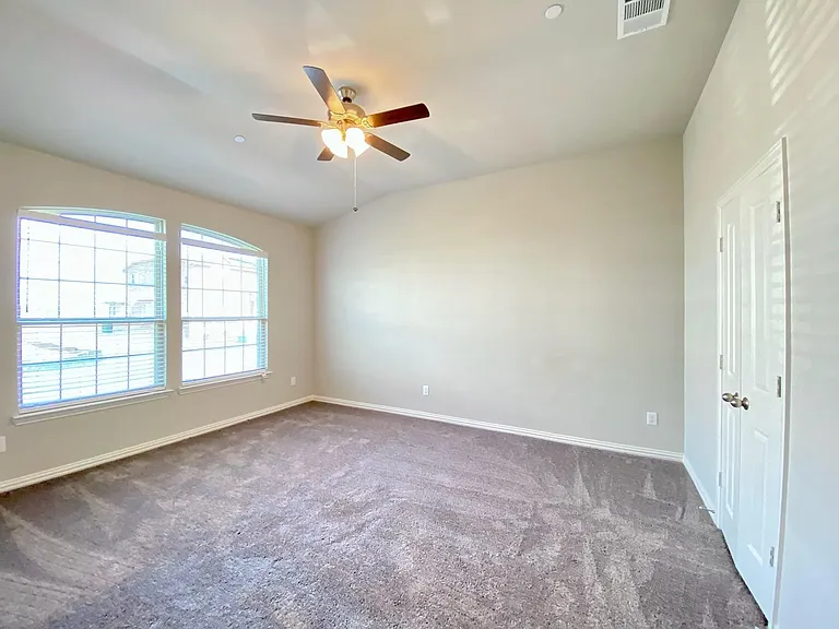 3342 Solana Cir — Photo 11