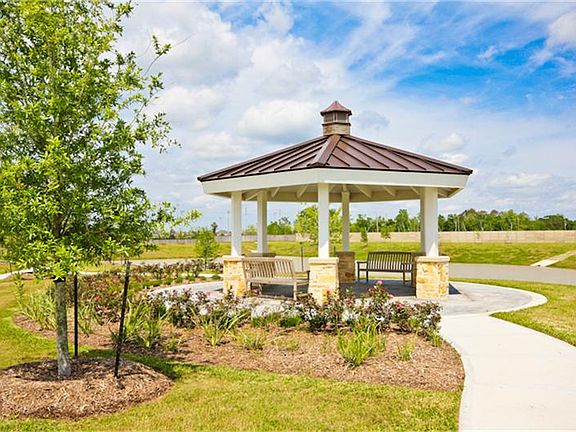 Community walking paths, parks and trails