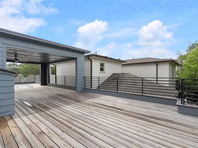 2711 Southwell St NE — Photo 45